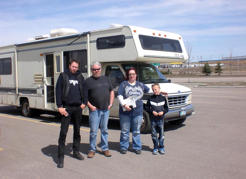 110502_019e_airdrie_maurice_nico_marlies_brian