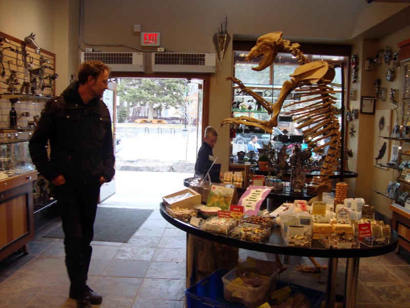 110502_083_banff