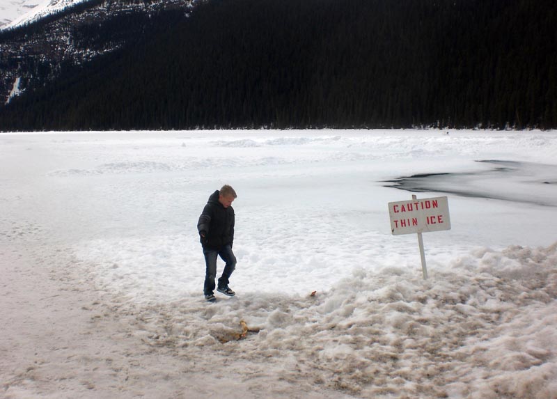 110503_103e_lakelouise