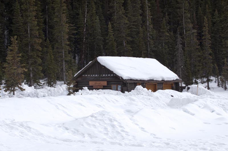 110503_105_lakelouise