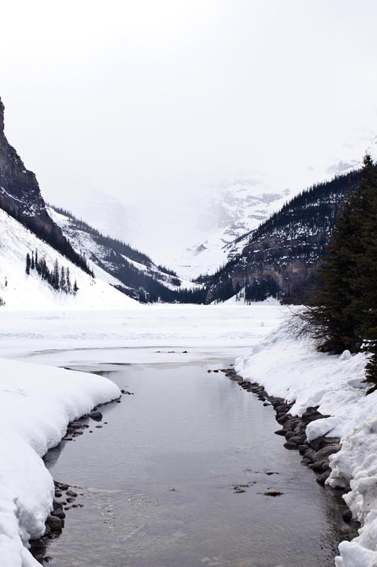 110503_106_lakelouise