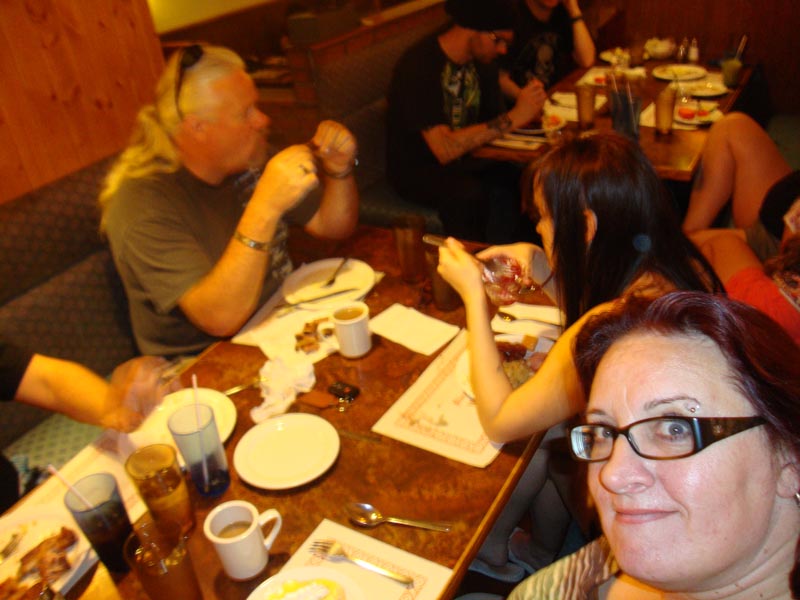120902_001_glittersbrunch